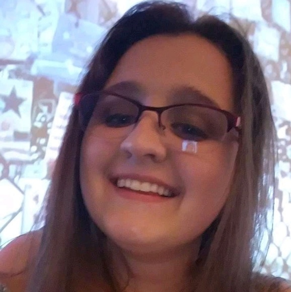 Meet your Posher, Bailey - Picture 1 of 1